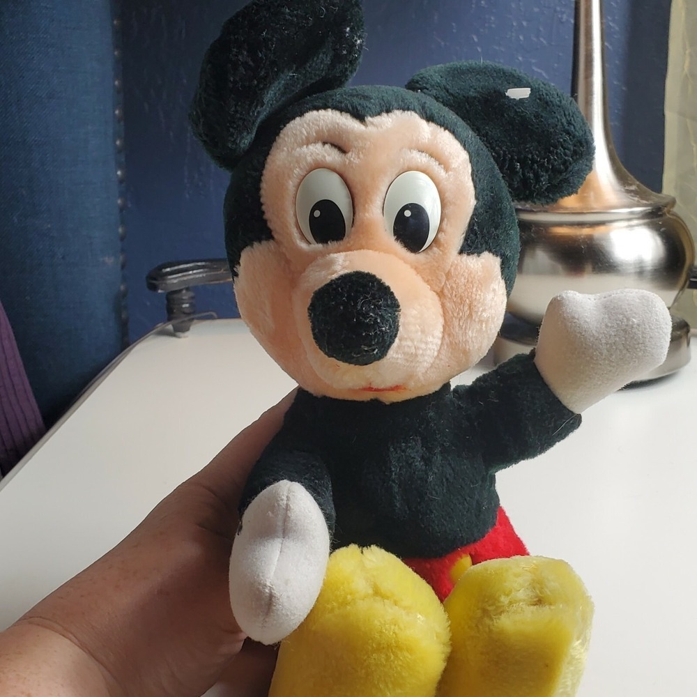 Vintage Mickey Mouse Plush Disneyland Walt Disney‎ World Park Souvenir Toy
